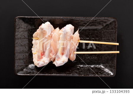 イカダ串（手羽先）調理前 133104393