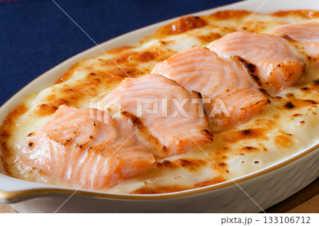 鮭グラタン 鮭グラタン 133106712