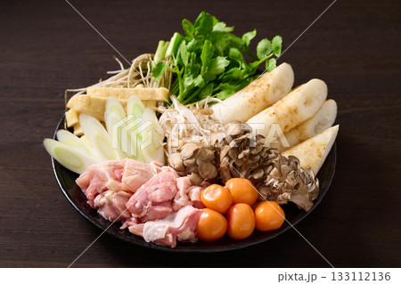 きりたんぽ鍋の具材 133112136