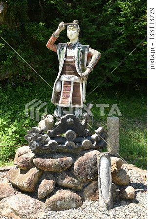 吉備津彦神社の桃太郎 133113779