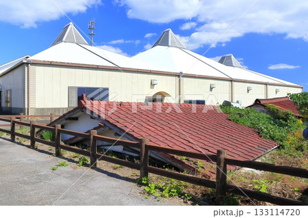 【長崎県】晴天の土石流被災家屋保存公園(道の駅ひまわり) 【長崎県】晴天の土石流被災家屋保存公園(道の駅ひまわり) 133114720