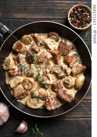 Creamy Chicken Meat and Mushroom Stroganoff Creamy Chicken Meat and Mushroom Stroganoff 133115890