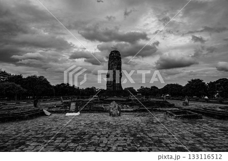 ワット・ロカヤスタ(寝仏の寺) 133116512