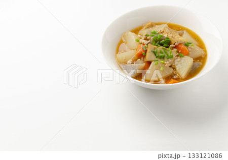 根菜と厚揚げの煮物 133121086