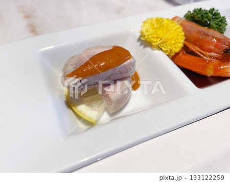 蒸し鶏のチキンロール しっとりヘルシーな鶏料理 133122259