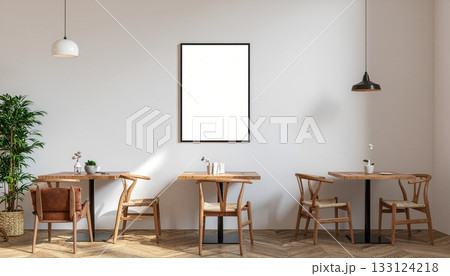 カフェ風インテリアに飾られたポスター カフェ風インテリアに飾られたポスター 133124218