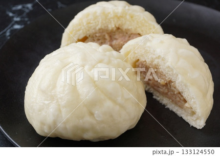 肉まん　豚まん 133124550
