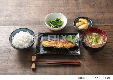 鮭の西京焼き 133127556