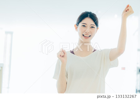 スポーツウェアの女性 スポーツウェアの女性 133132267