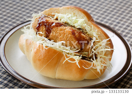 コロッケパン 133133130