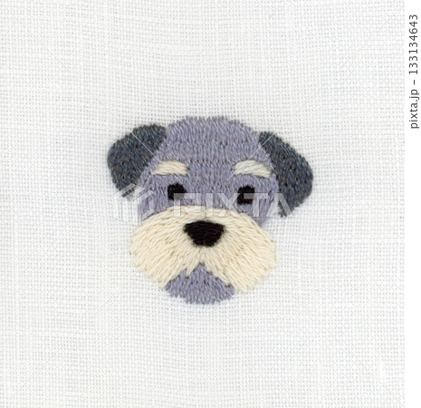 シュナウザーの顔の刺繍 シュナウザーの顔の刺繍 133134643