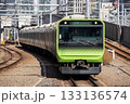 山手線の電車 133136574