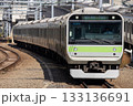 山手線の通勤電車 133136691