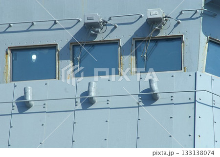 護衛艦 133138074