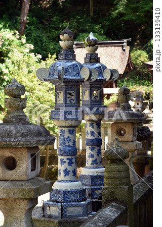 陶器の灯篭 133139410