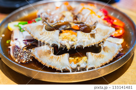 本場韓国のカンジャンケジャン（ワタリガニの醤油漬け） 133141481