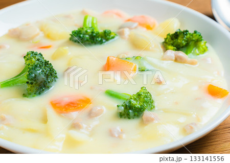 鶏肉のクリームシチュー 鶏肉のクリームシチュー 133141556