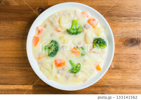 鶏肉のクリームシチュー 鶏肉のクリームシチュー 133141562