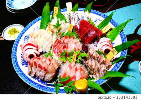 食事　料理　豪華　刺身盛合せ　漁師民宿　はま屋　田代島　猫の島　ネコ　ねこ島 133141593