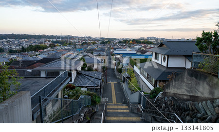 いろは坂通りの耳をすませばの聖地とされる坂道 いろは坂通りの耳をすませばの聖地とされる坂道 133141805