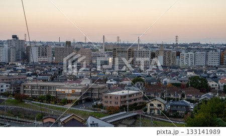 夜景の眺望の良いポイントから見える聖蹟桜ヶ丘や川崎街道沿いの住宅地 133141989