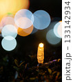 Bokeh and Light Bulb, イルミネーションの電球と玉ボケ 133142934