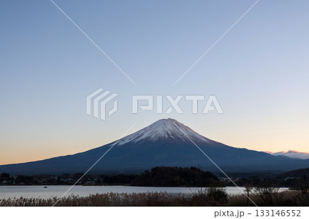 View of landscape fuji mountain in winter at Lake Kawaguchi 133146552