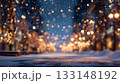 イルミネーションが輝く夜の地面 133148192