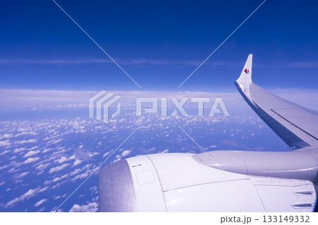 機窓から見る雲海 133149332