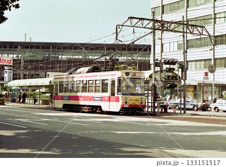 昭和60年　岡山駅前の路面電車　旧型車両　岡山電気軌道　岡山県　岡山市 133151517