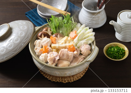 鶏鍋 133153711