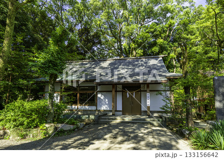 宮崎県護国神社　英霊顕彰館　宮崎県宮崎市 133156642