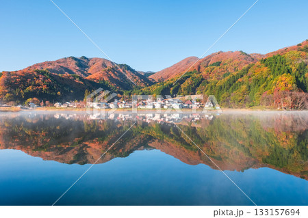 中綱湖（秋） 133157694