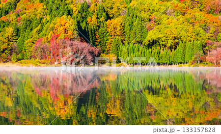 中綱湖（秋） 133157828