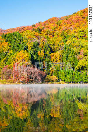 中綱湖（秋） 133157830