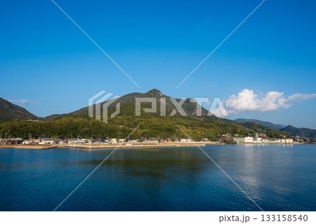 日本の瀬戸内海のとても美しい秋の風景 日本の瀬戸内海のとても美しい秋の風景 133158540