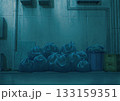路地裏のゴミ捨て場　背景イラスト11 133159351