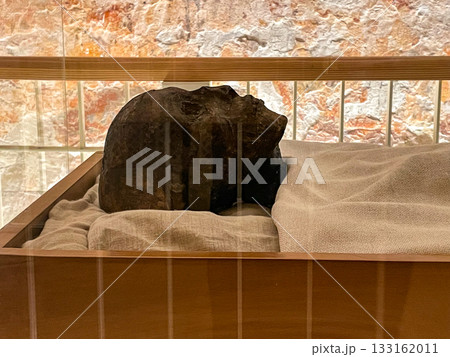 ルクソール・王家の谷　ツタンカーメンの墓室 133162011