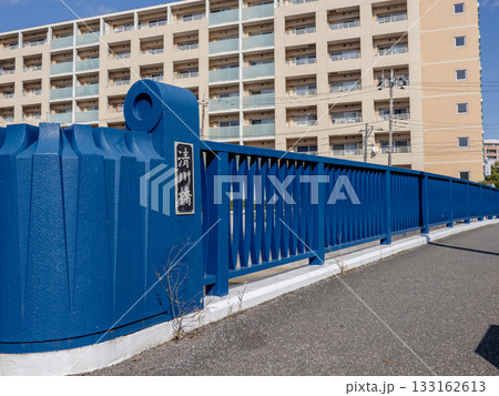 仙台堀川に架かる「清川橋」の銘板（東京都江東区） 133162613