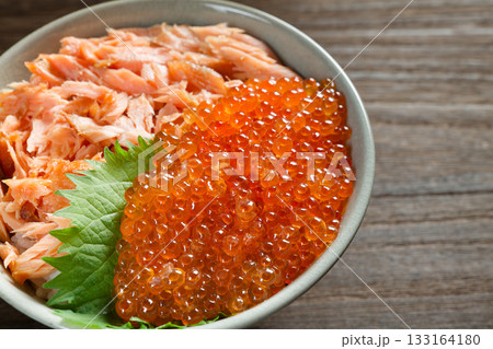 鮭いくら丼 鮭いくら丼 133164180