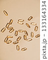 Transparent capsules with fish oil containing Omega-3 and Omega-6 133164334