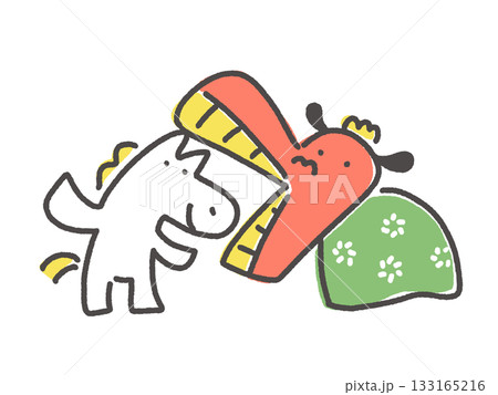 獅子舞に噛まれる笑顔の白馬　正月素材　手描き 133165216