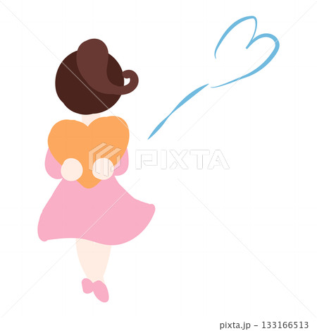 後ろ手でハートを抱えるピンクワンピの女の子イラスト（後ろ姿） 133166513