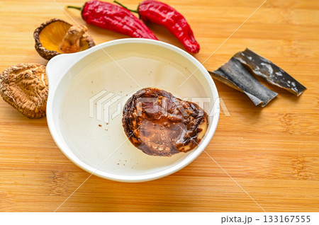 乾燥しいたけを戻す 乾燥しいたけを戻す 133167555