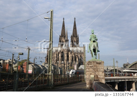 ドイツのケルン大聖堂とドイツ鉄道 ドイツのケルン大聖堂とドイツ鉄道 133167744