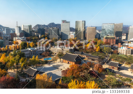 deoksugung palace during autumn foliage deoksugung palace during autumn foliage 133169338