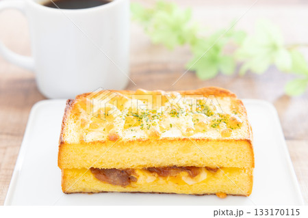 おいしいクロックムッシュとコーヒーのモーニング おいしいクロックムッシュとコーヒーのモーニング 133170115