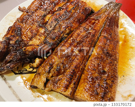 うなぎの蒲焼き たれが香ばしい国民的和食 133170172