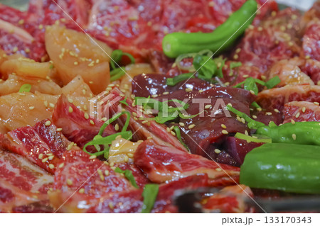 サシが美しい和牛焼肉の盛り合わせ サシが美しい和牛焼肉の盛り合わせ 133170343