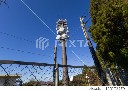 多度山山頂付近のアンテナ 133172979